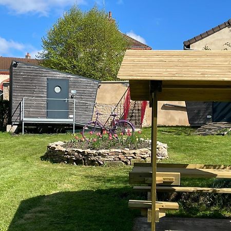 Cabanes De Randonnee Saint-Berain-sur-Dheune Exteriör bild